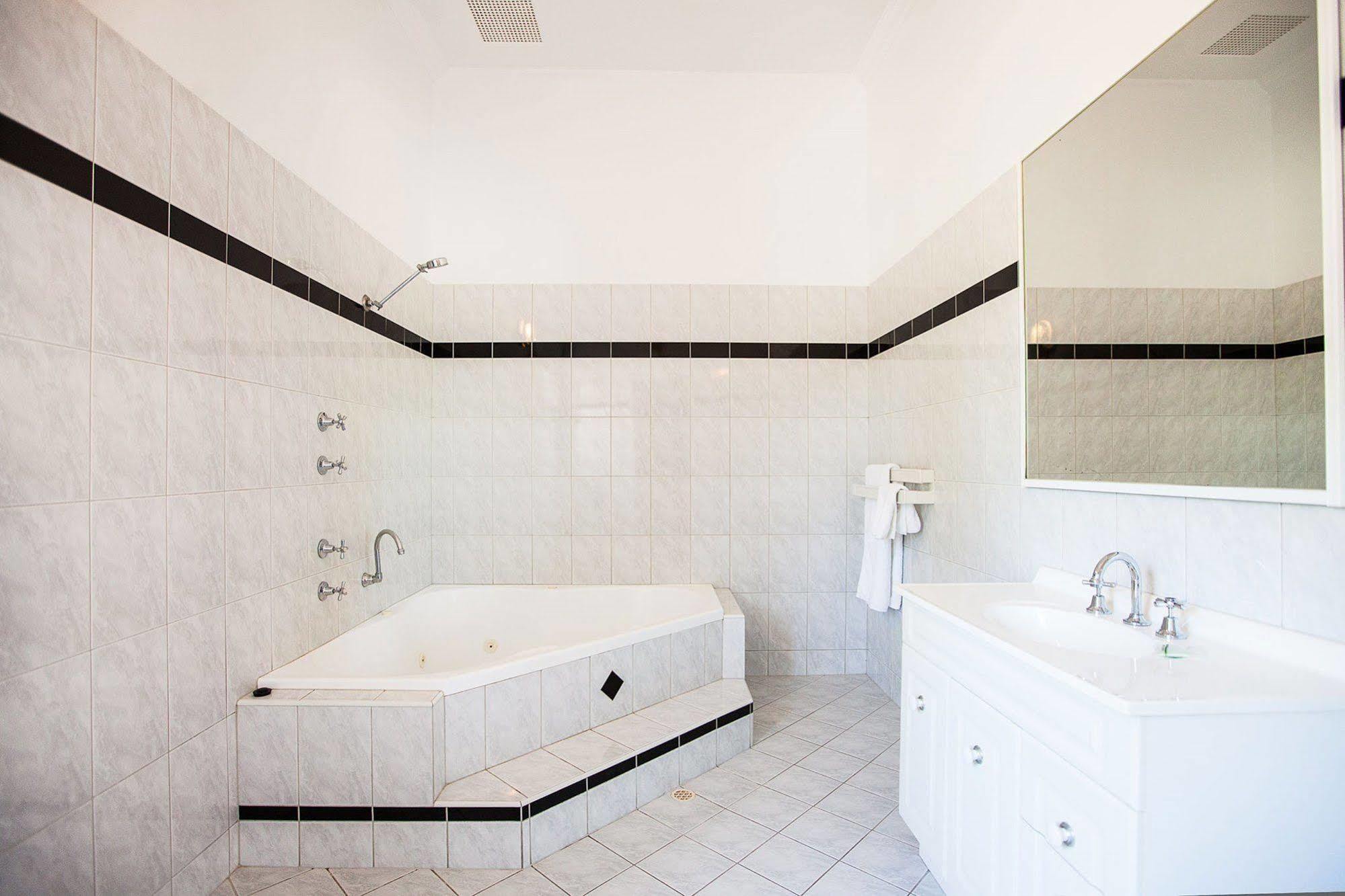 Captain Stirling Hotel Perth Bagian luar foto