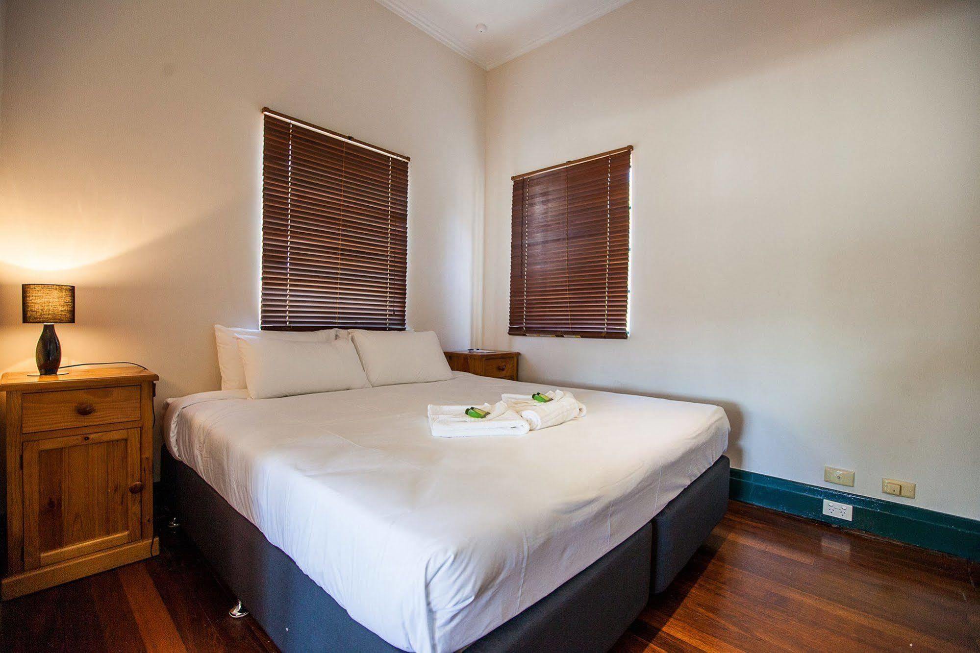 Captain Stirling Hotel Perth Bagian luar foto